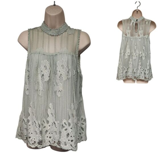 Xhilaration Sleeveless Mint Green Halter Neck Lace Top Blouse Size Medium - Picture 1 of 8